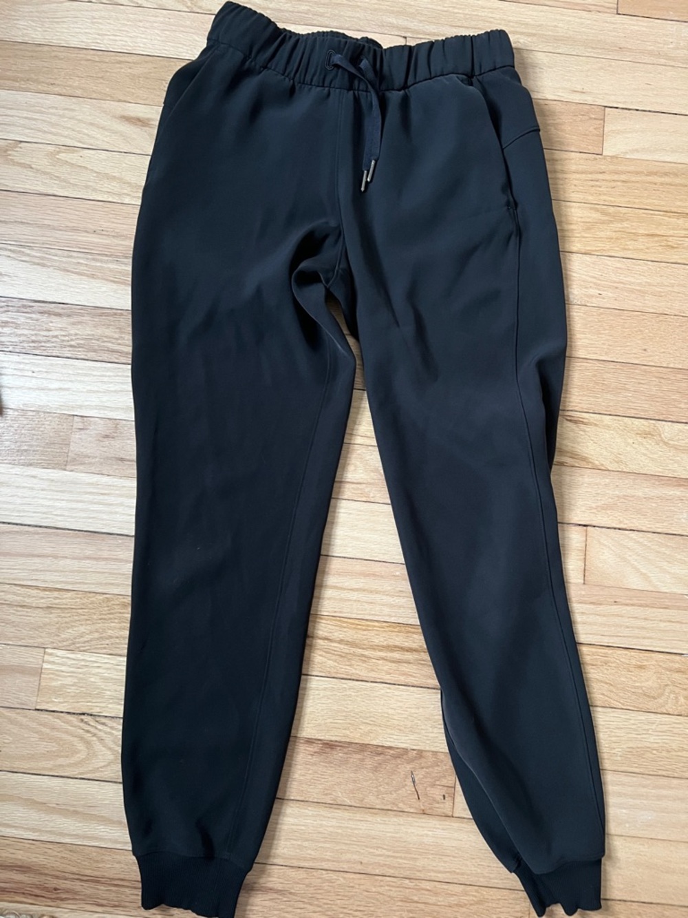 Lululemon on the fly Black Jogger Pants